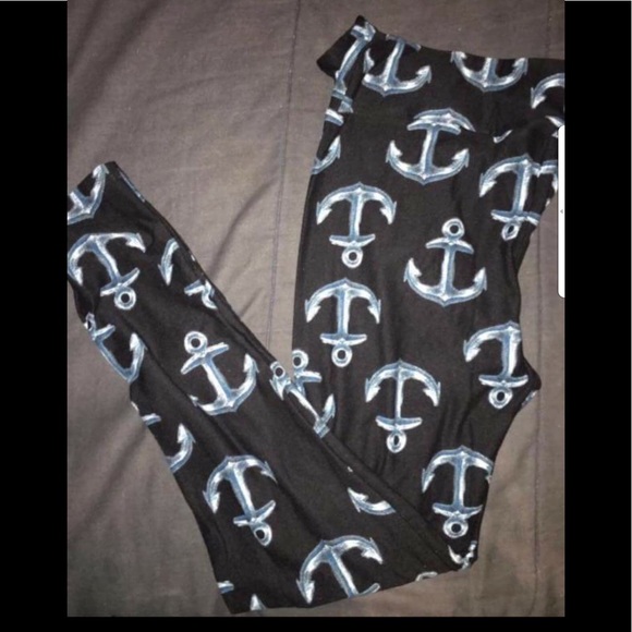 LuLaRoe Pants - ISO of these leggings